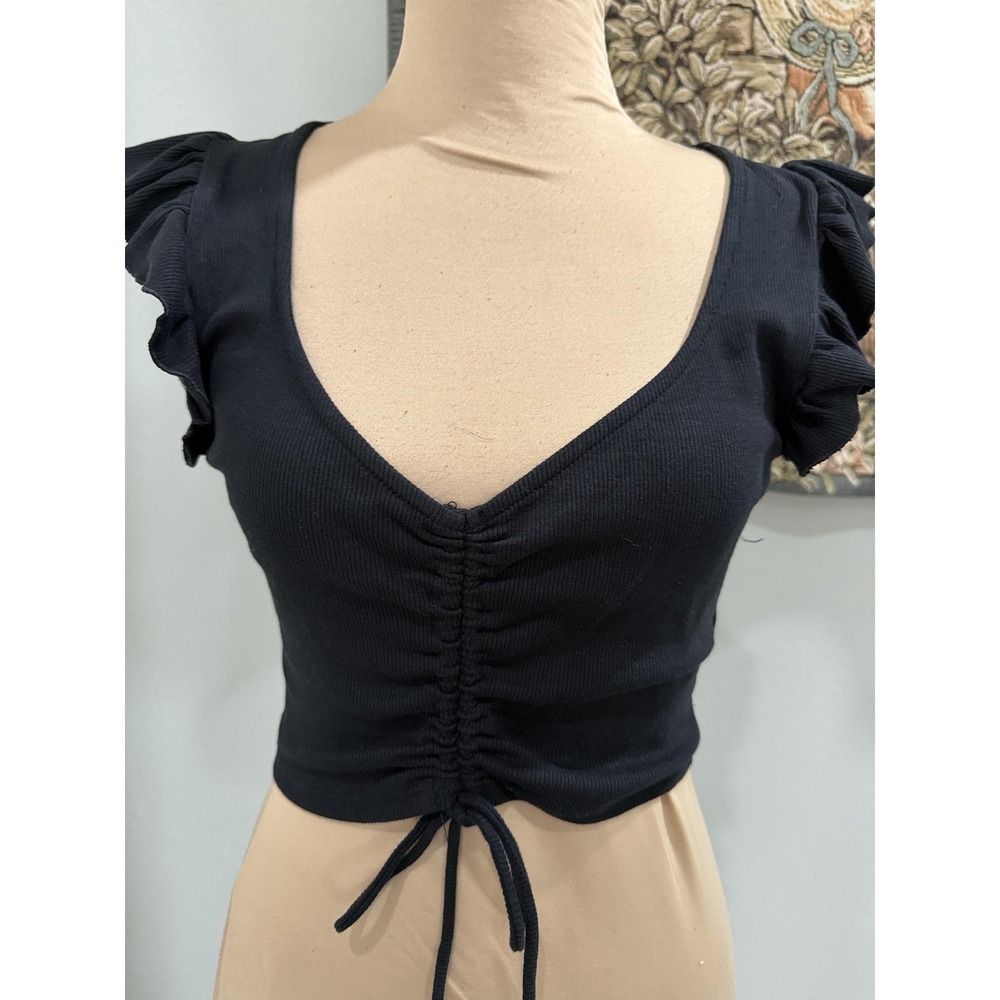 Zara Shirt Womens Medium Black Ribbed Ruched Front Ruffle‎ Sleeve Knit Crop Top